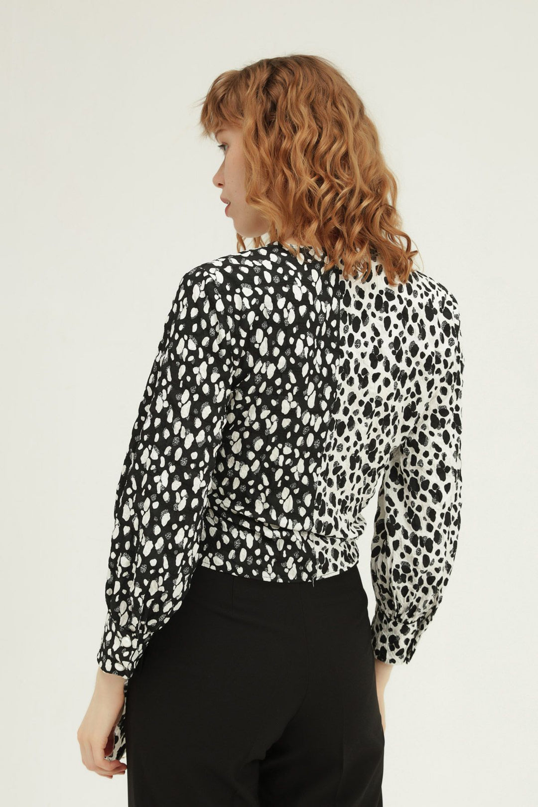 Desenli Kruvaze Bluz Siyah