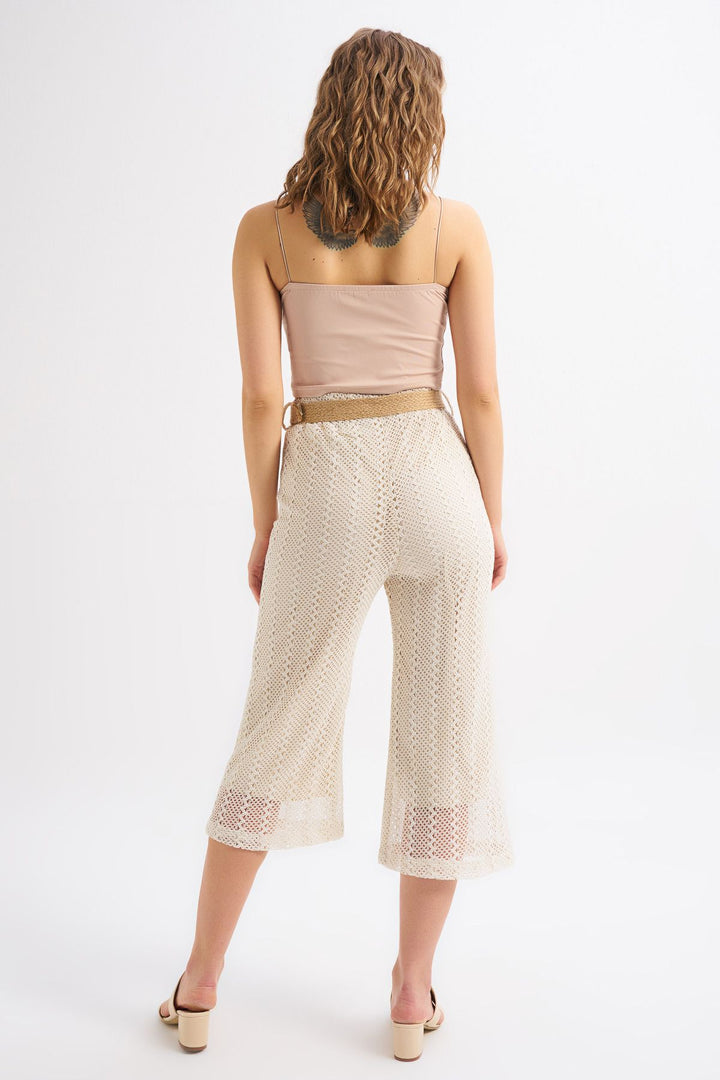 Güpür Hasır Kemerli Pantolon Ekru