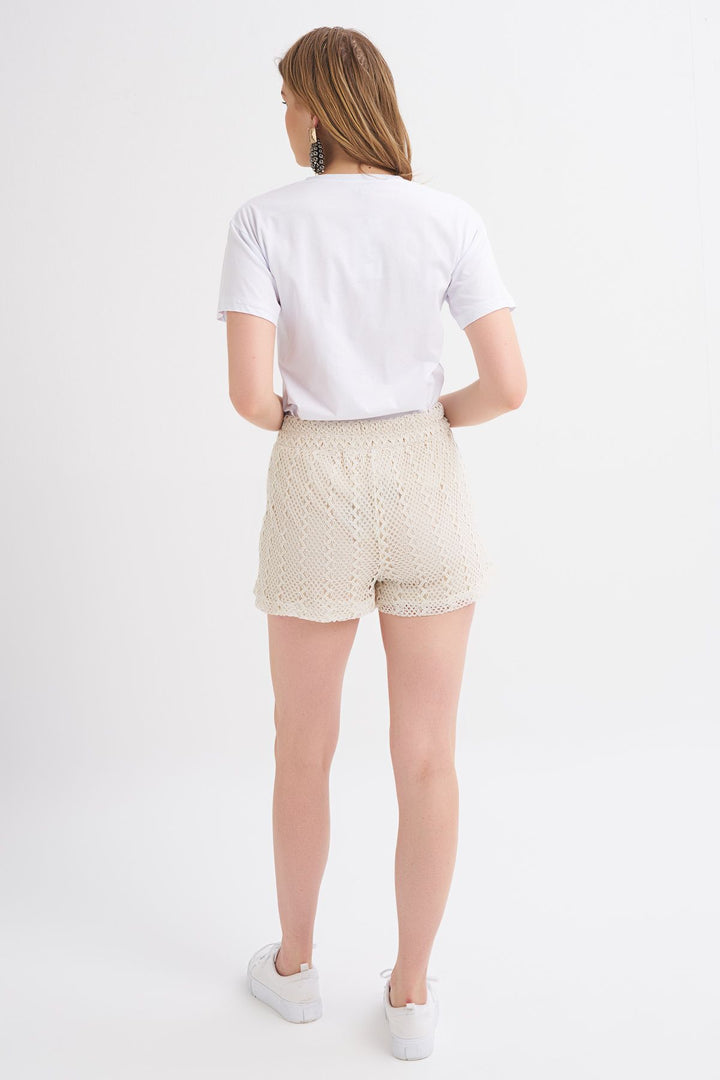 Belt Detailed Laced Shorts Ecru