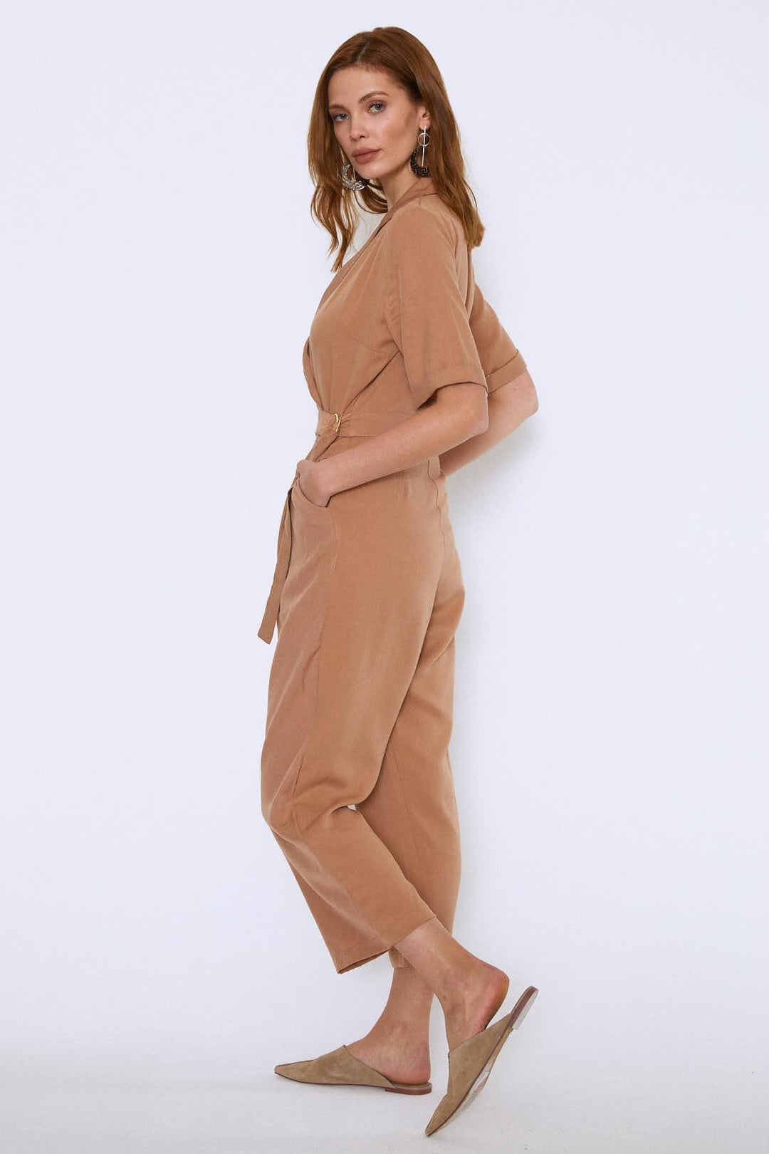 Yandan Bağlamalı V yaka Tulum Bej