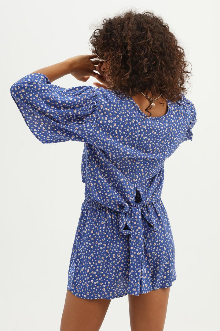 Çiçek Desenli Arkası Bağlamalı Bluz Sax