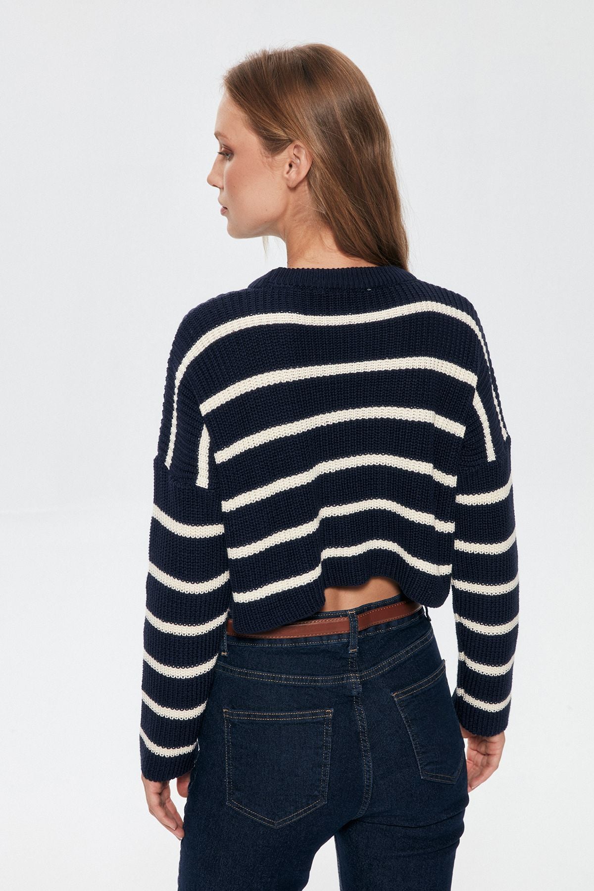Stripe Detailed Crop Knitwear Sweater Navy Blue-Cream