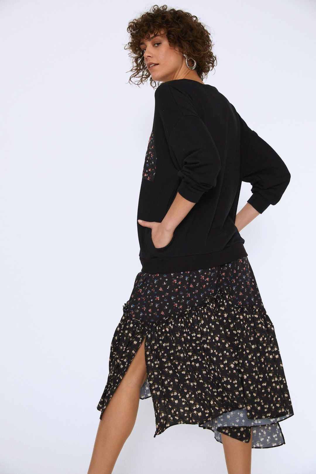 Desenli Cep Detaylı Elbise Siyah