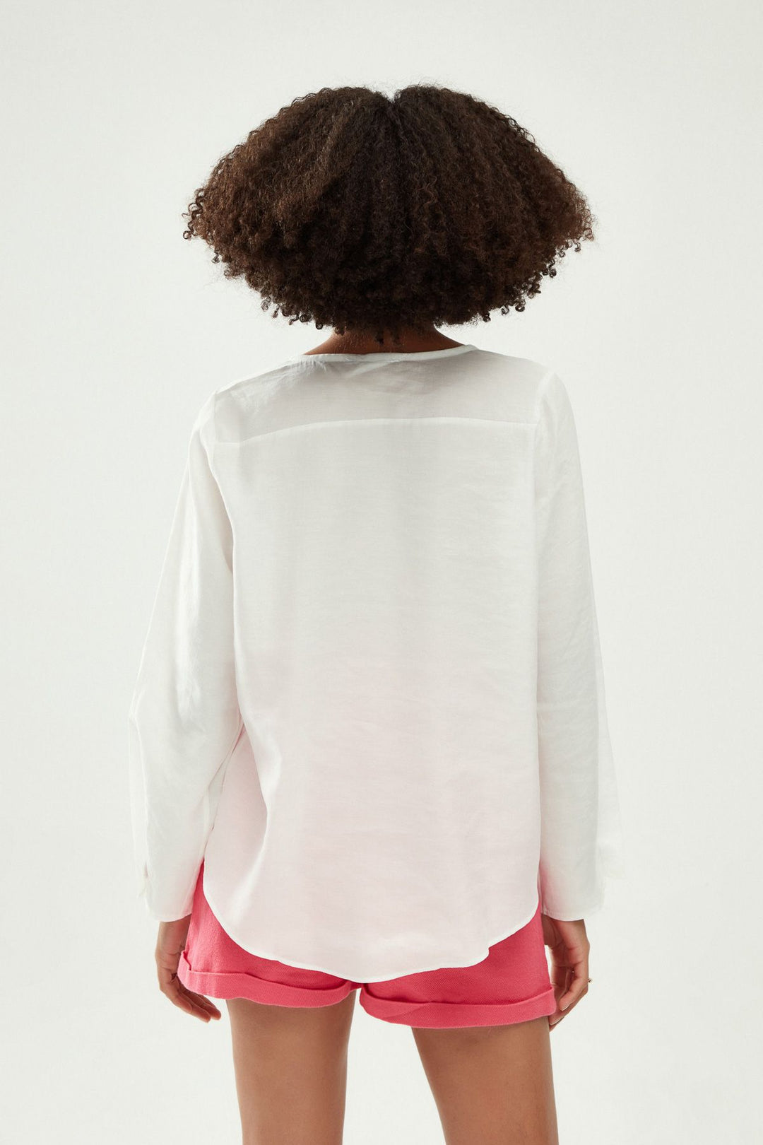 Buttoned V-Neck Shirt Ecru