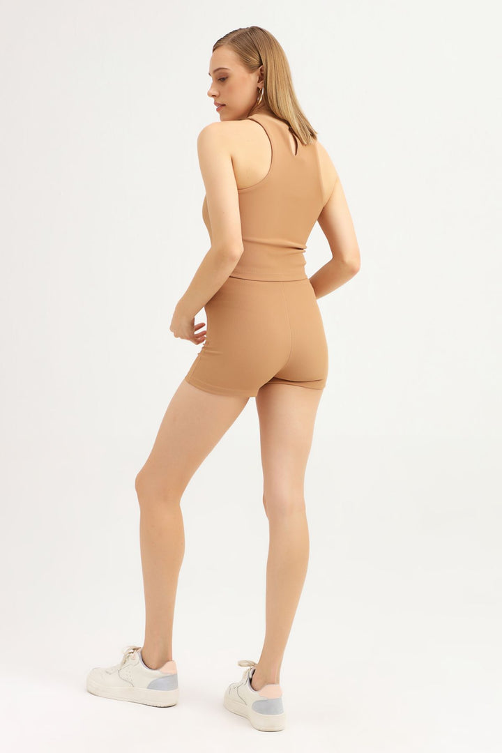 Halter Yaka Body Camel