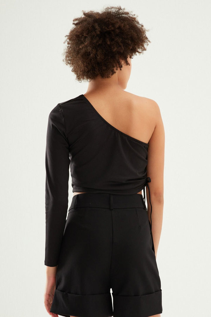 Büzgülü Tek Kol Bluz Siyah