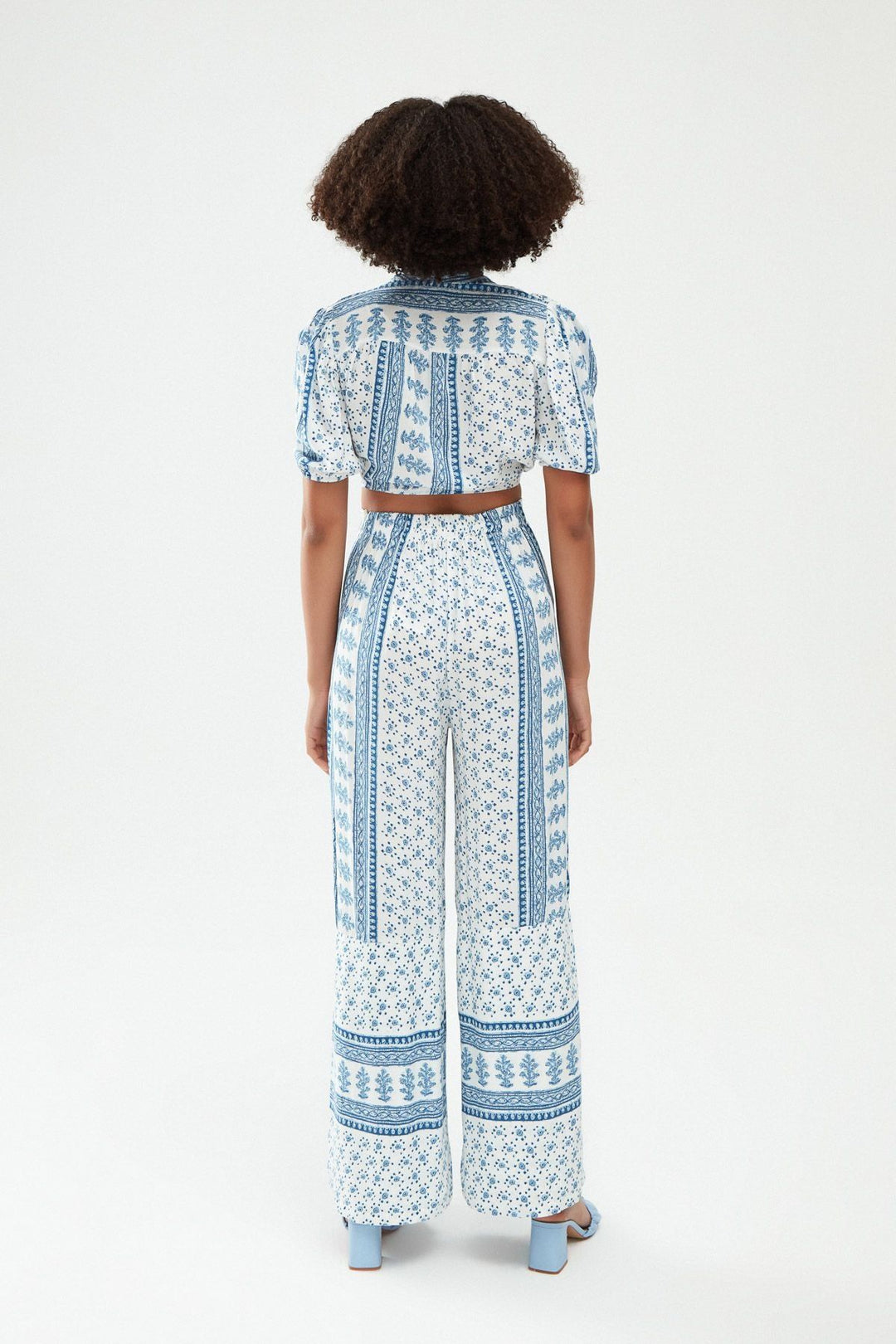 Patterned Tie Crop Blouse Blue