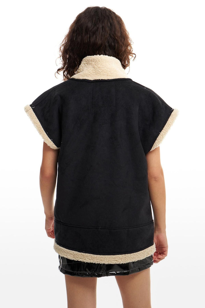 Plush Vest Black