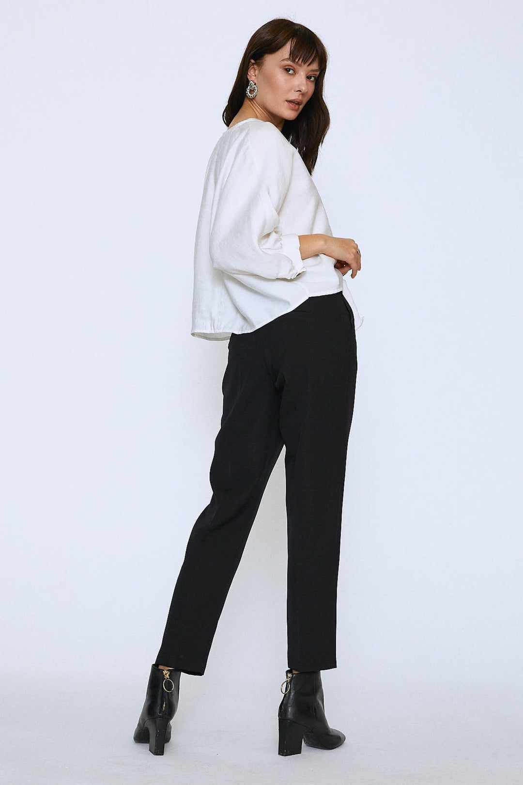 V Neck Bottom Tie Oversize Blouse Ecru