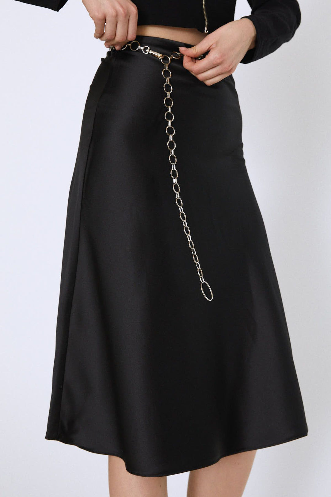 Chain Waist Midi Skirt Black