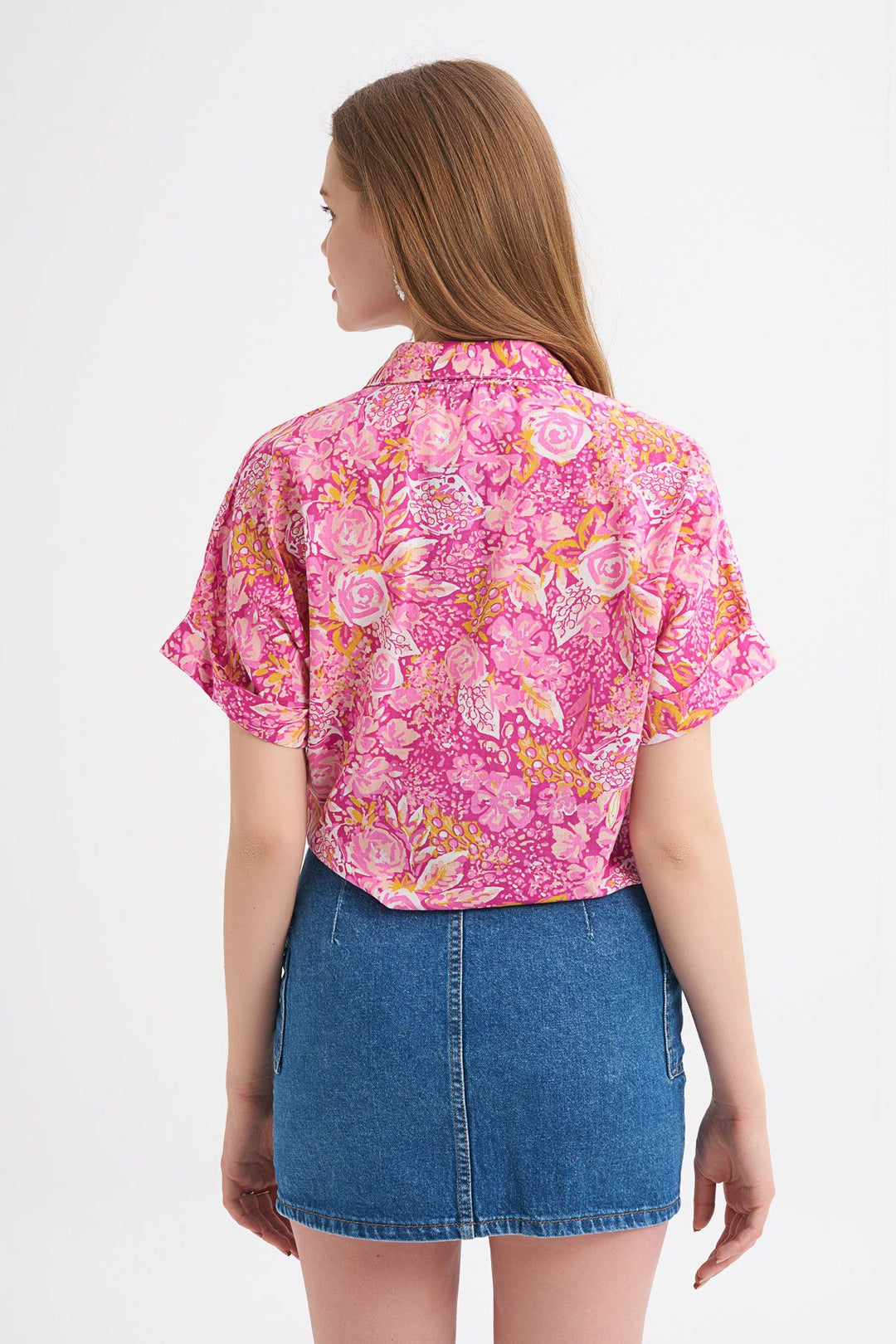 Desenli Kısa Kol Bağlamalı Gömlek Pembe