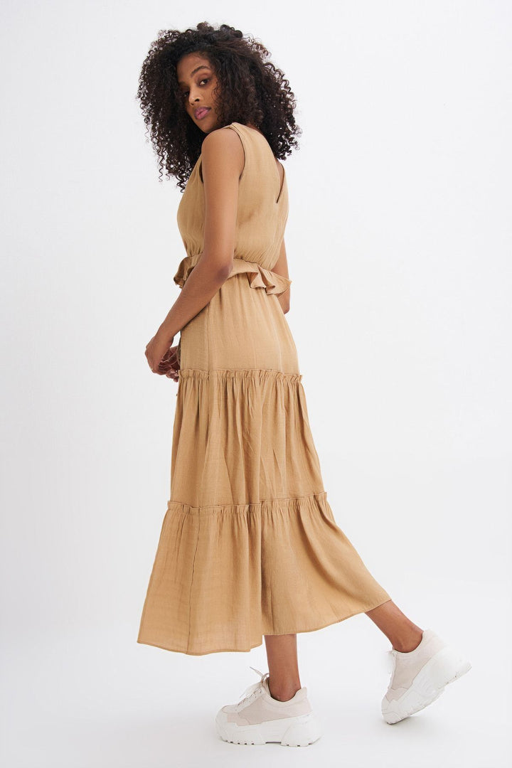 V Neck Straw Belt Detailed Dress Camel