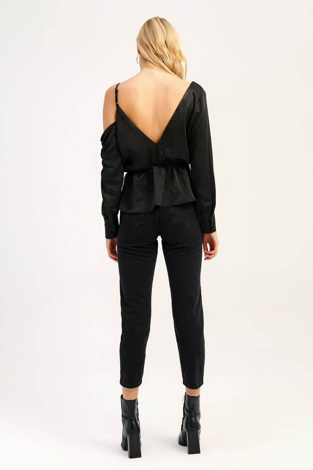 Tek Omuz Kruvaze Bluz Siyah