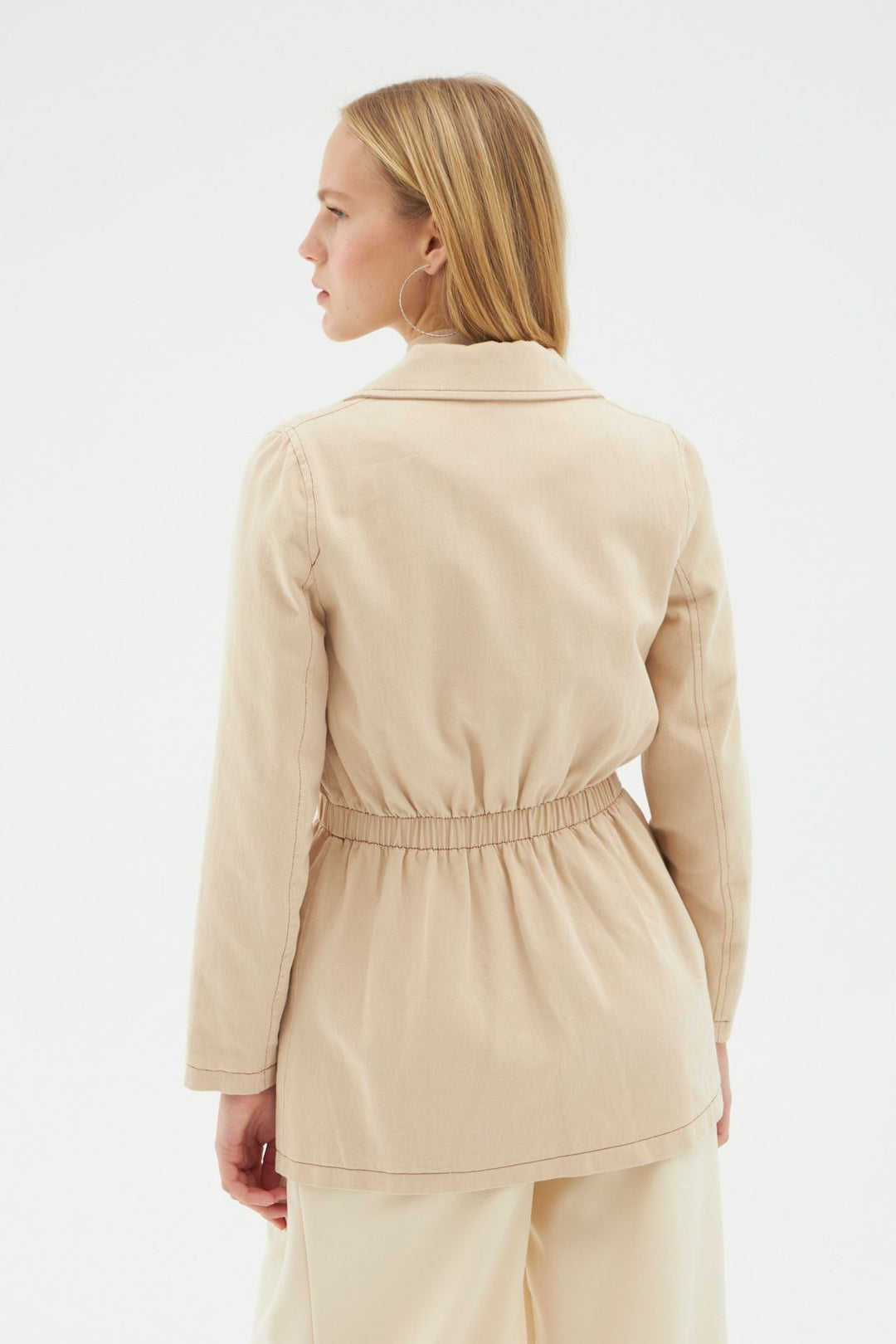 Büzgü Detaylı Kruvaze Ceket Taş