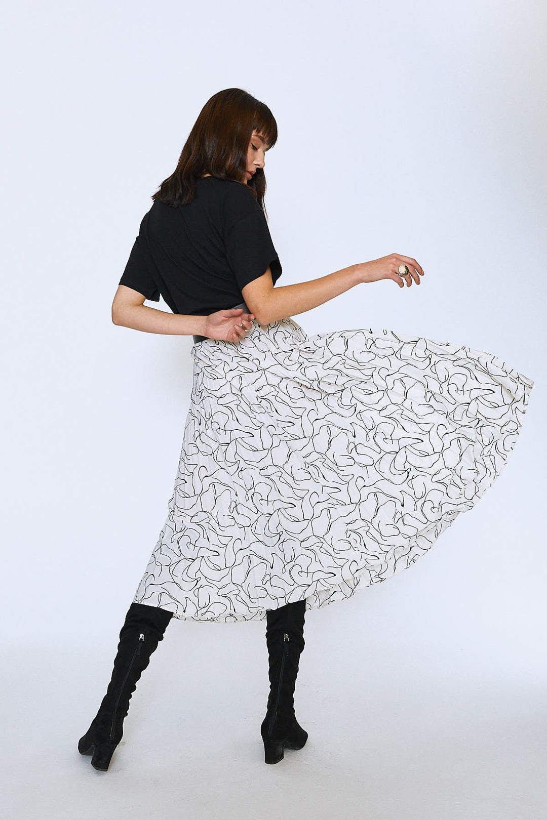 Patterned Pleated Skirt Ecru