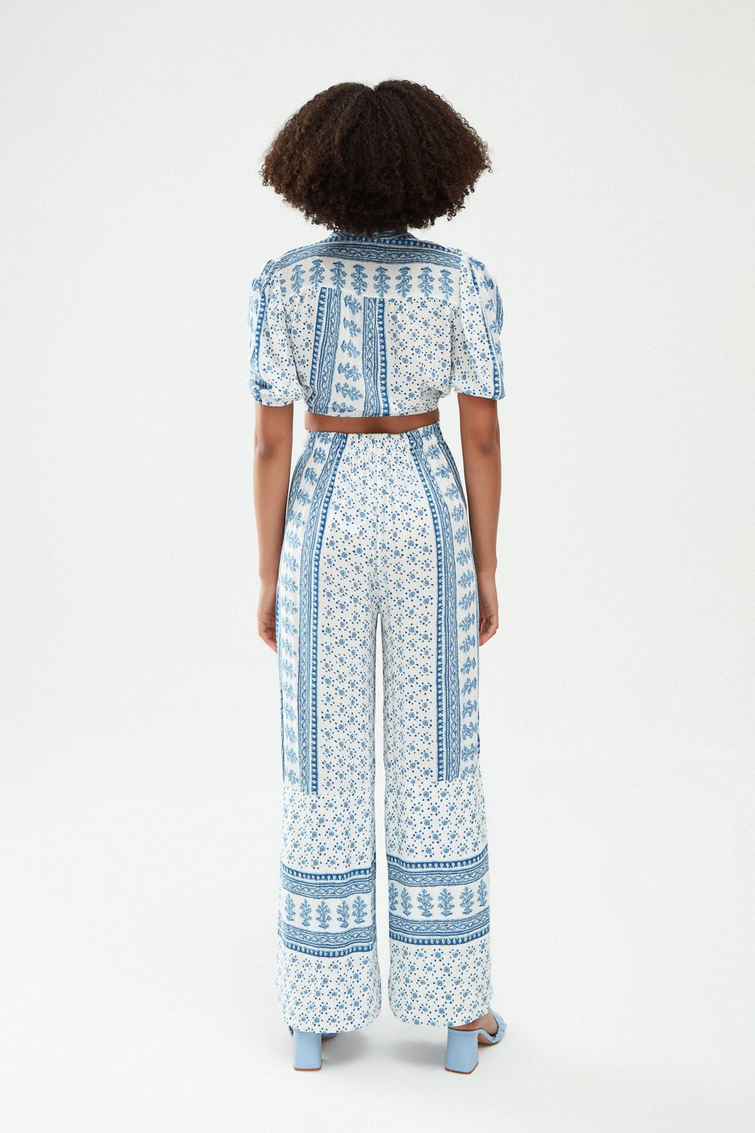 Patterned Tie Crop Blouse Blue