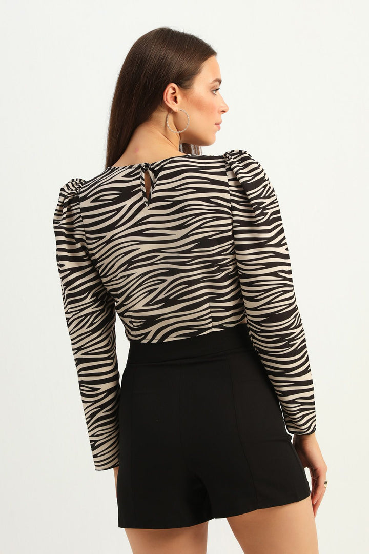 Zebre Patterned Crop Blouse Beige