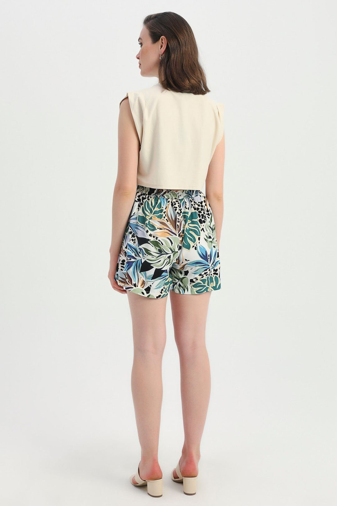 Patterned Tie Detailed Shorts Khaki