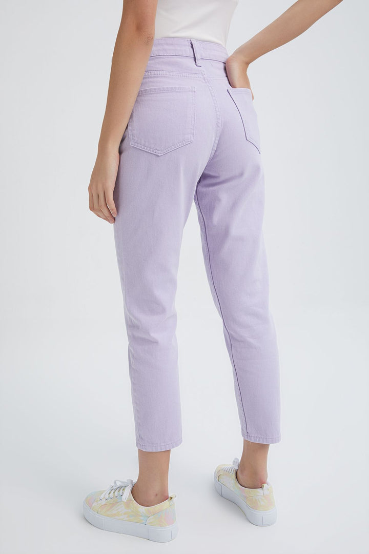 Gabardine Mom Jean Lilac