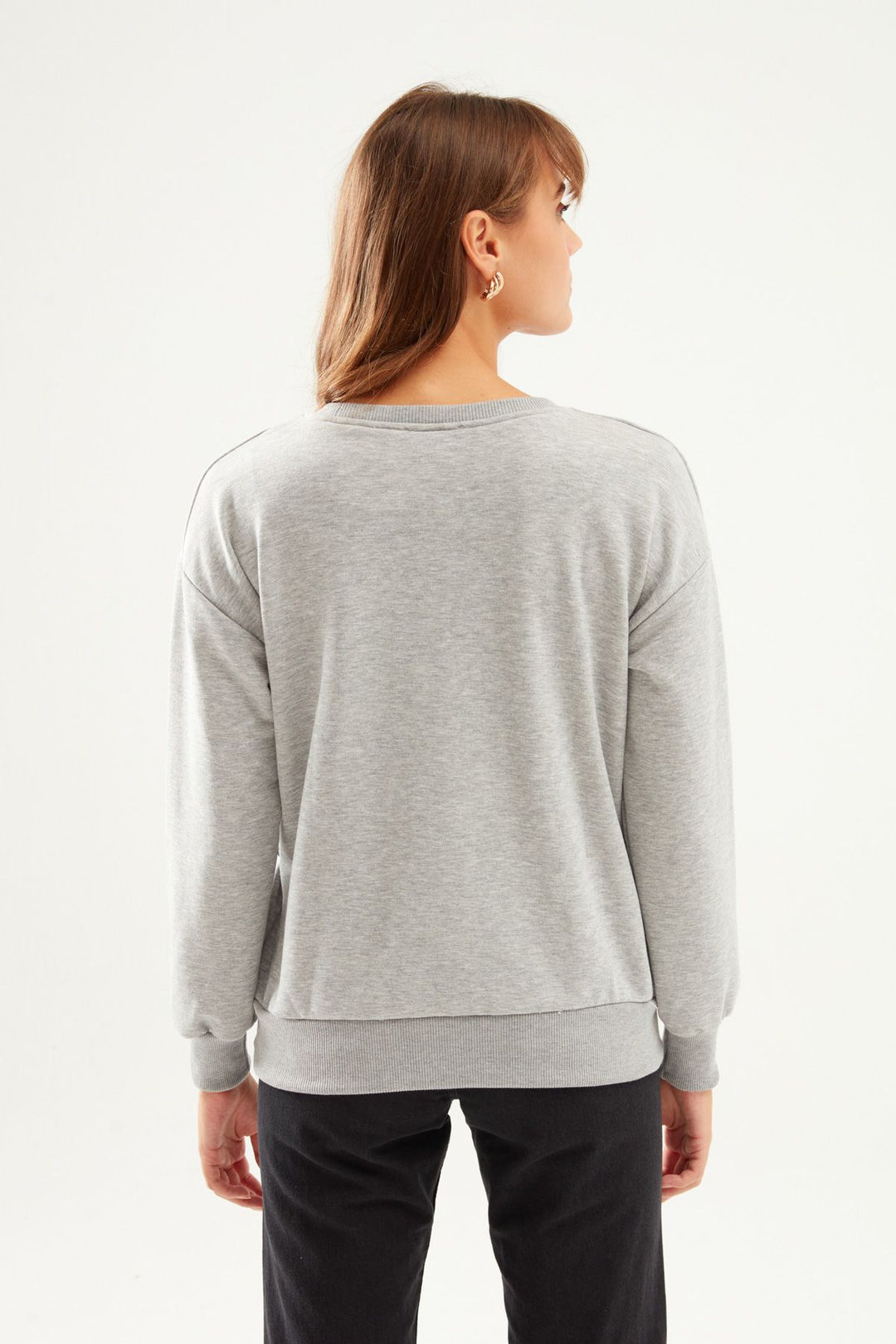 Zincir Aksesuarlı Sweatshirt Gri