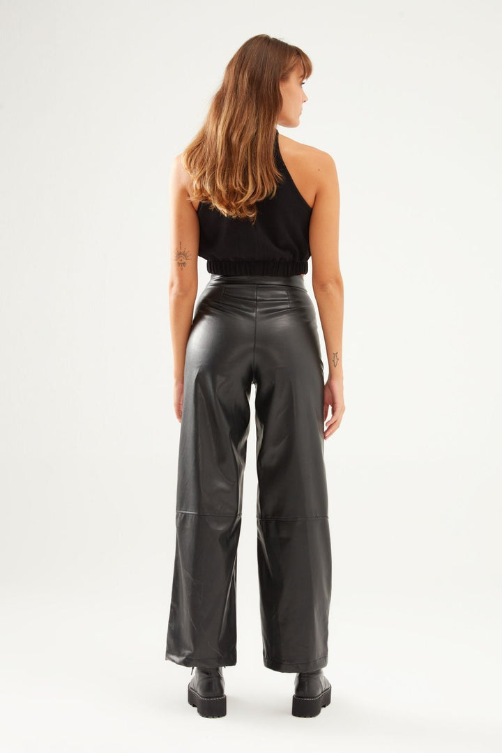 Geniş Paça Deri Pantolon Siyah