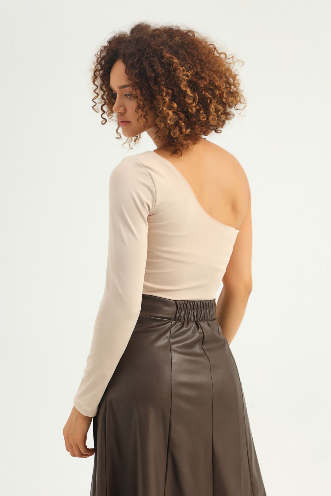 Tek Omuz Crop Bluz Bej