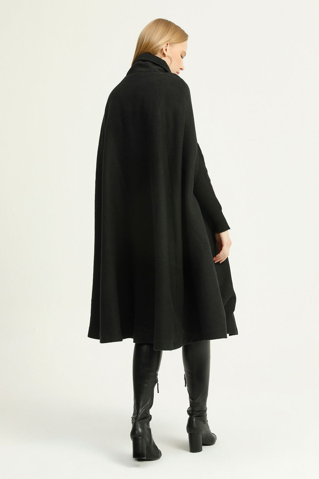 Cachet Cape Coat Black