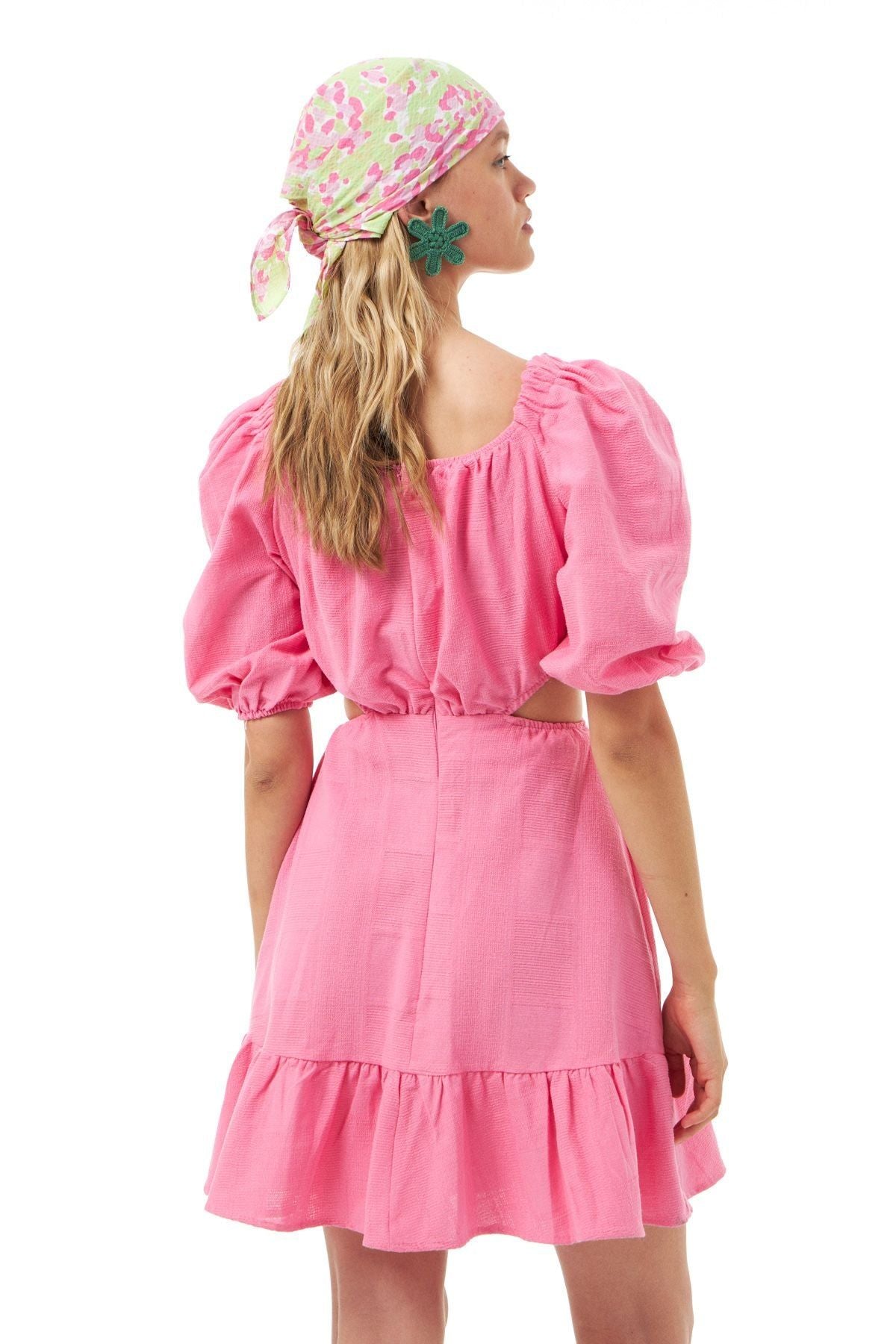 Ruffle Cut Out Dress Pink
