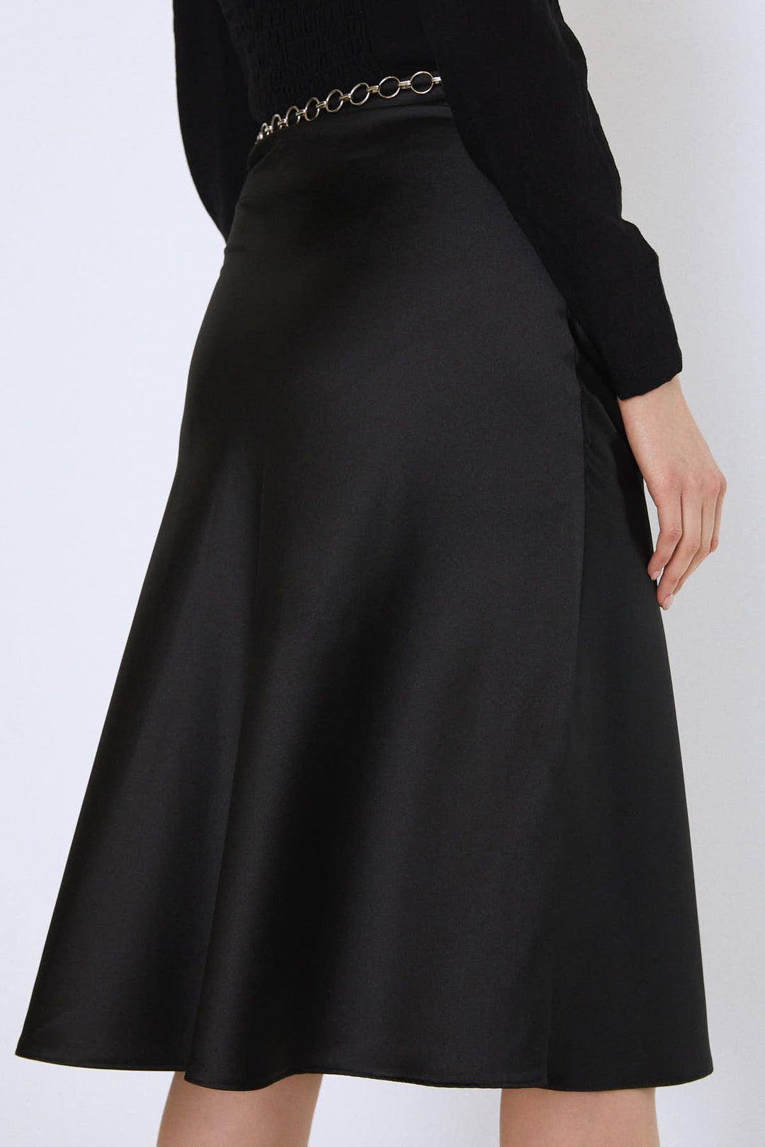 Chain Waist Midi Skirt Black